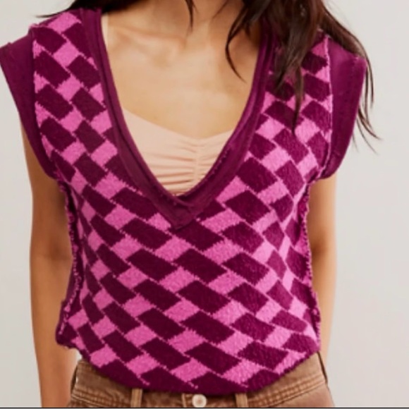 NWOT Free People Lola Top Argyle Knit Sweater Vest Purple Pink Cropped V Neck M - Picture 4 of 7